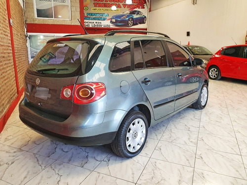 Volkswagen Suran 1.6 Comfortline 101cv 11a 2010