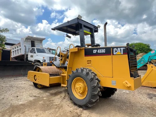 Vibro Cat Cp433c Año 2000 7ton