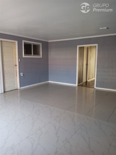 Casa En Arriendo 3d+2b+estac.yobilo En Coronel
