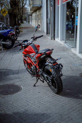 Imagen 14 de 18 de Benelli Tnt150i Inyección - Financiación Al 100% - Bike Up