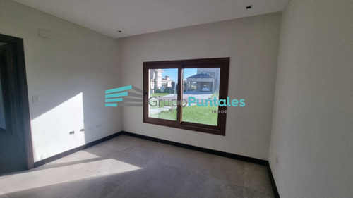 Hermosa Casa En Canning En Country La Providencia En Sector Golf 2
