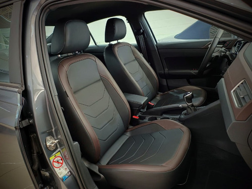 Volkswagen Virtus 1.0 200 TSI HIGHLINE AUTOMÁTICO