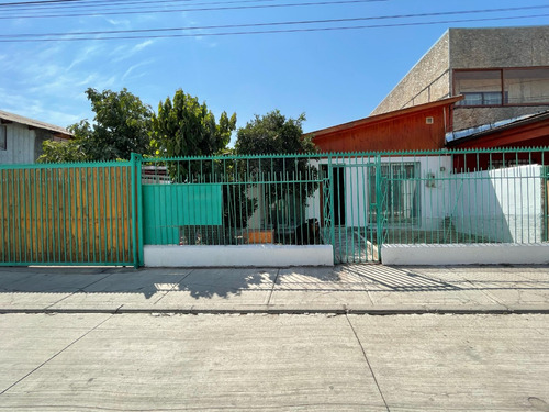 Se Vende Casa Con Departamento Interior En La Pintana