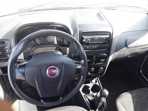 Imagem 3 de 9 de Fiat Strada 1.4 Mpi Hard Working Cs 8v Flex 2p Manual