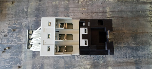 Contactor Ac-6b 50 Kvar 380/400 V 220/240