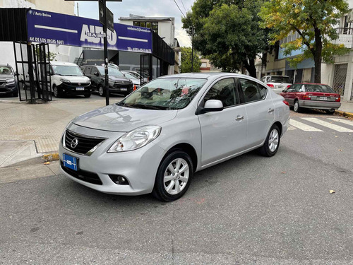 Nissan Versa 1.6 Advance At 2015