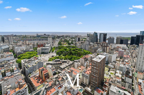 Venta- Penthouse- Torre Bellini - Piso 44 - 3 Ambientes- Vista Al Rio - 2 Cocheras