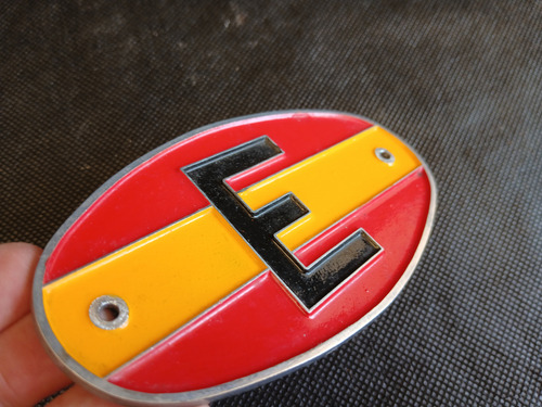 Insignia Bandera España Auto Antiguo Automovil Club Metalica (Usado)