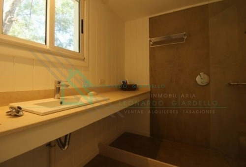 Imagen 8 de 19 de Maldonado, Eden Rock - Hermosa Casa En Balneario- Ref: 1096