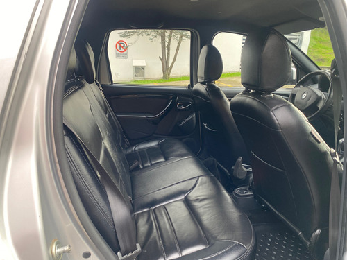 Renault Duster Oroch 2.0 Intens At