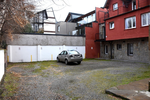 Imagen 16 de 16 de Departamento Alquiler Temporario, Céntrico De 2 Ambientes En San Martin De Los Andes, Hasta 2 Adultos Y 2 Menores.cochera Descubierta. Ubicado A 3 Cuadras Del Lago Lacar Y 1 De La Avenida Principal.