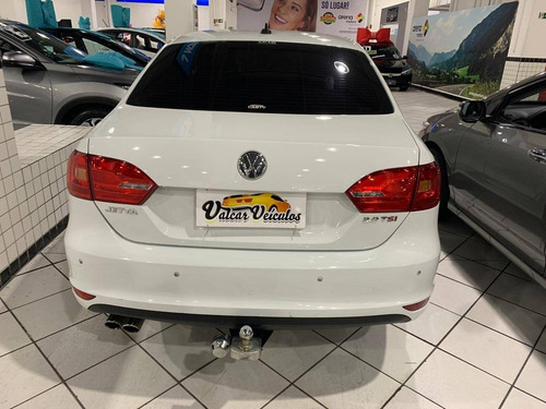Volkswagen Jetta 2.0 Tsi Highline 211cv Gasolina 4p
