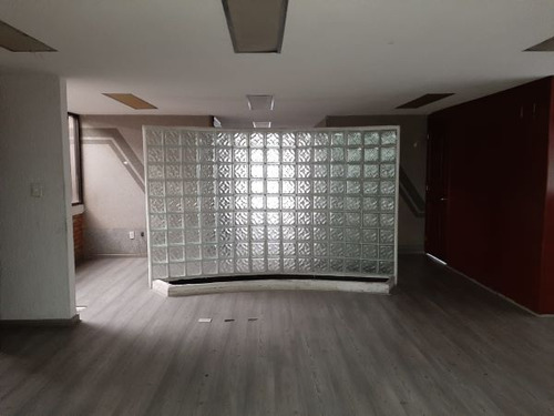 Edificio - Oficinas En Renta En Real De Arcos