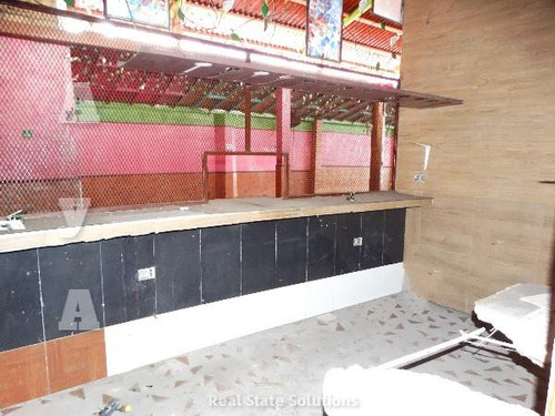 Local Comercial 355 M2 En Venta/renta, 2 Accesos, López Portillo, Crucero, Cancún