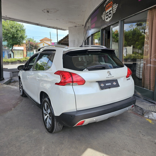 Peugeot 2008 1.6 Feline