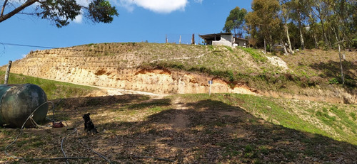 Imagen 4 de 8 de En Venta Terreno Llano Alto Lomas De Urquia Miranda Cf