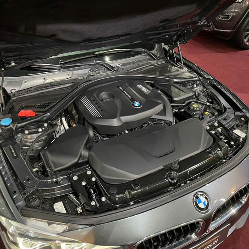 Imagen 23 de 24 de Bmw 330i Sport