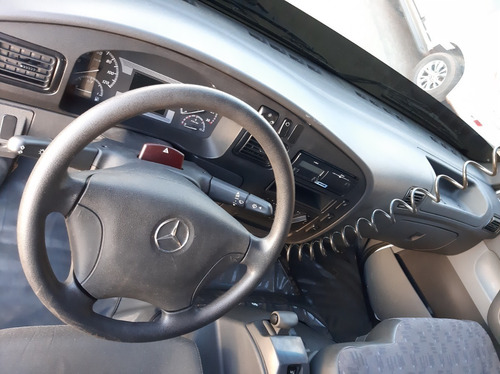 Mercedes Benz Accelo 1016 4x2 Ano 2019/20 Automático
