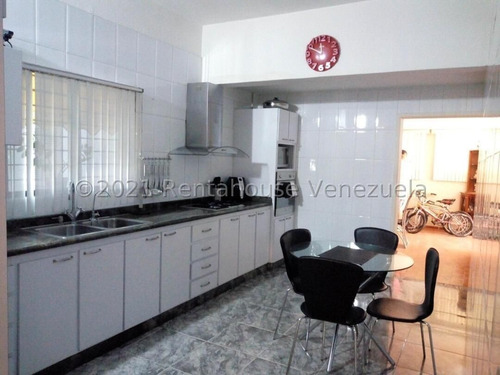 Imagen 5 de 14 de Casa En Venta Barrio Sucre Maracay 22-8046 Df