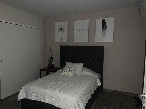 Departamento En Torre Adamant