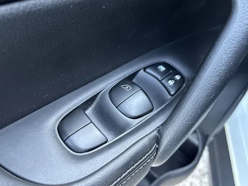 Nissan X-Trail 2.5