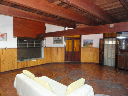 Alquiler Casa Céntrica Para Fines Comerciales