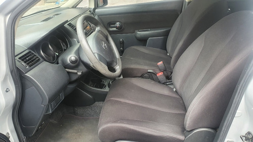 Imagen 9 de 14 de Nissan Tiida 2011 - Hneyhh