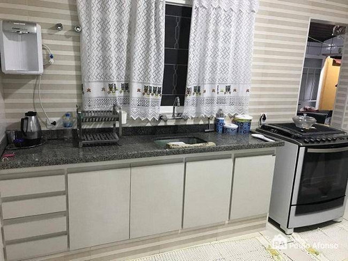 Casa Com 3 Dormitórios À Venda, 114 M² Por R$ 580.000,00 - Centro - Poços De Caldas/mg - Ca0301