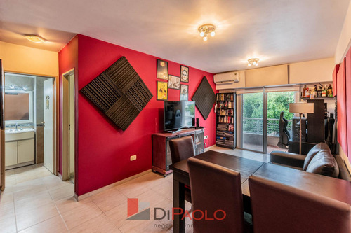 Departamento 2 Ambientes En Venta Apto Profesional Con Cochera Y Balcón En Caseros