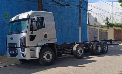 Ford Cargo 2429 Ano 2013 Bitruck 8x2 Chassis Com 8,50 Metros
