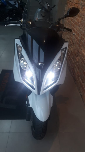 Imagem 4 de 15 de Kymco Downtown 300 I Abs