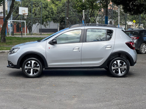 Renault Stepway 1.6 Trek Intens