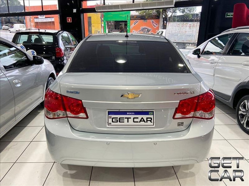 Imagem 4 de 8 de Chevrolet Cruze 1.8 Lt 16v Flex 4p Automatico