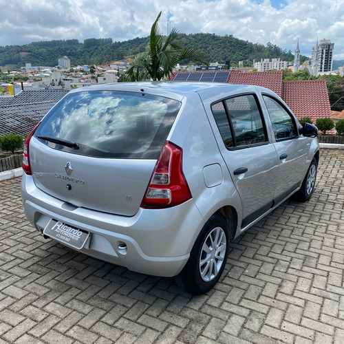 Renault Sandero 1.6 EXPRESSION 8V FLEX 4P MANUAL