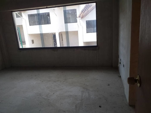 Imagen 11 de 14 de Casas Urb. Católica Suite
