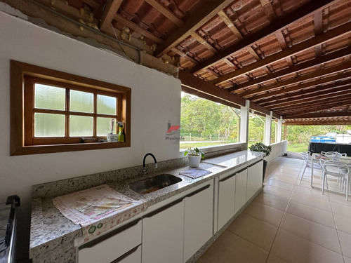Chácara Com 2 Casas Com Lago Antes Do Centro De Ibiúna - Código 2112 - R$ 640 Mil
