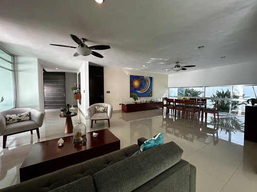Casa En Venta En Cholul De Una Planta.