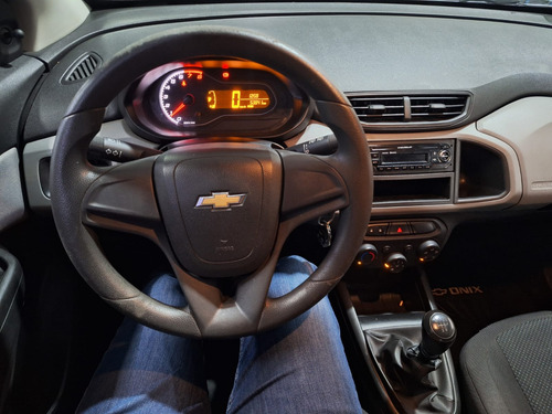 Chevrolet Onix 1.4 Joy Ls 98cv