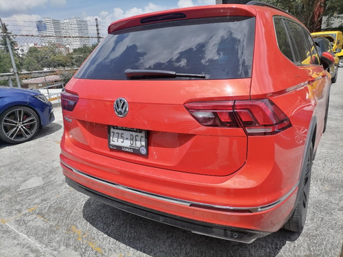 Imagen 6 de 8 de Volkswagen Tiguan Rline Dsg 1.4 Tsi Naranja 2019 Unica
