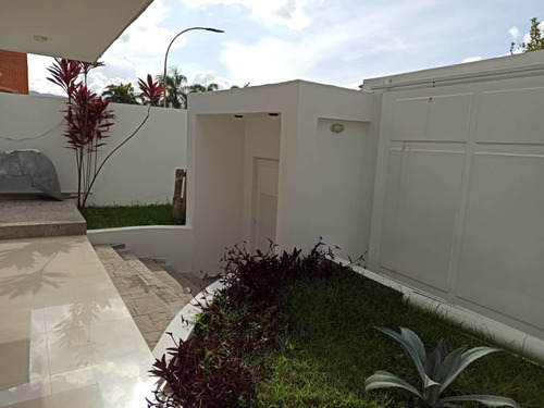 Imagen 21 de 22 de Leal Pérez Vende Casa En Trigal Urb. Piedras Pintadas