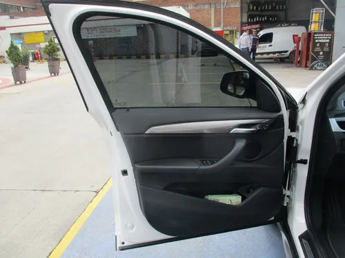 Bmw X1 Sdrive 18i 4x2 1500cc At Aa