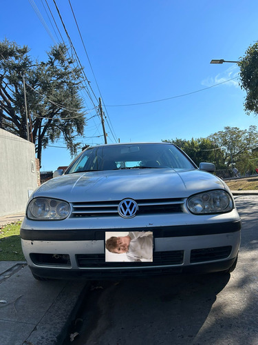 Volkswagen Golf 1.6 Comfortline