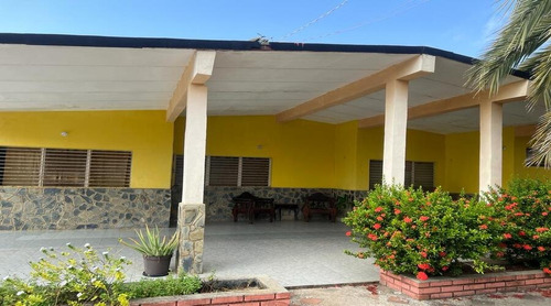 Eb Asein2460p Vende Confortable Casa En Chichiriviche Edo. Falcón