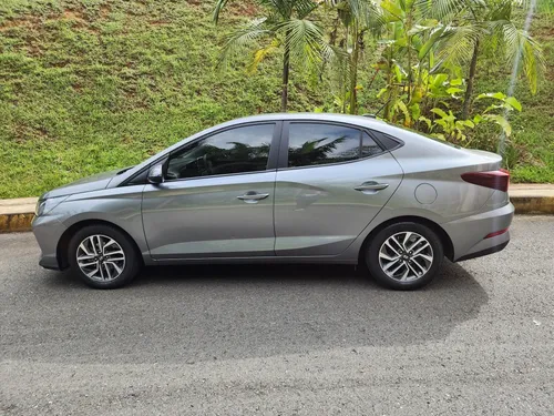 Hyundai Accent Automatico