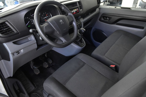 Imagen 11 de 25 de Peugeot Expert 2020 1.6 Hdi Premium 6as