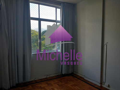 Imagem 12 de 15 de Apartamento Para Venda Em Teresópolis, Varzea, 4 Dormitórios, 2 Banheiros, 1 Vaga - Apto-1487_1-2380921