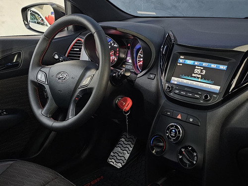 Hyundai HB20 1.6 R SPEC 16V FLEX 4P AUTOMÁTICO