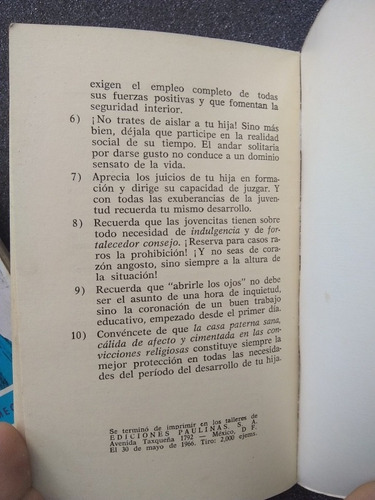 La Muchacha En La Crisis Del Desarrollo - Charlotte Hermann (Usado)