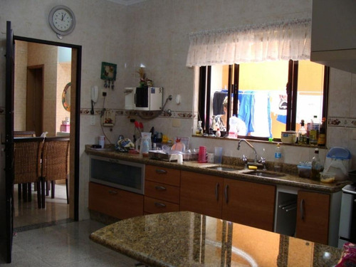 Sobrado Com 3 Dormitórios À Venda, 233 M² Por R$ 750.000 - Vila Cosmopolita - São Paulo/sp - So6489