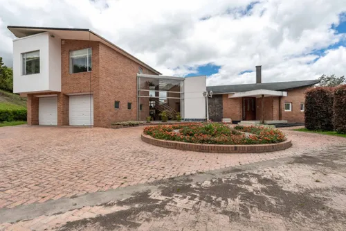 Casa En Arriendo/venta En Vereda Yerbabuena. Cod A8359